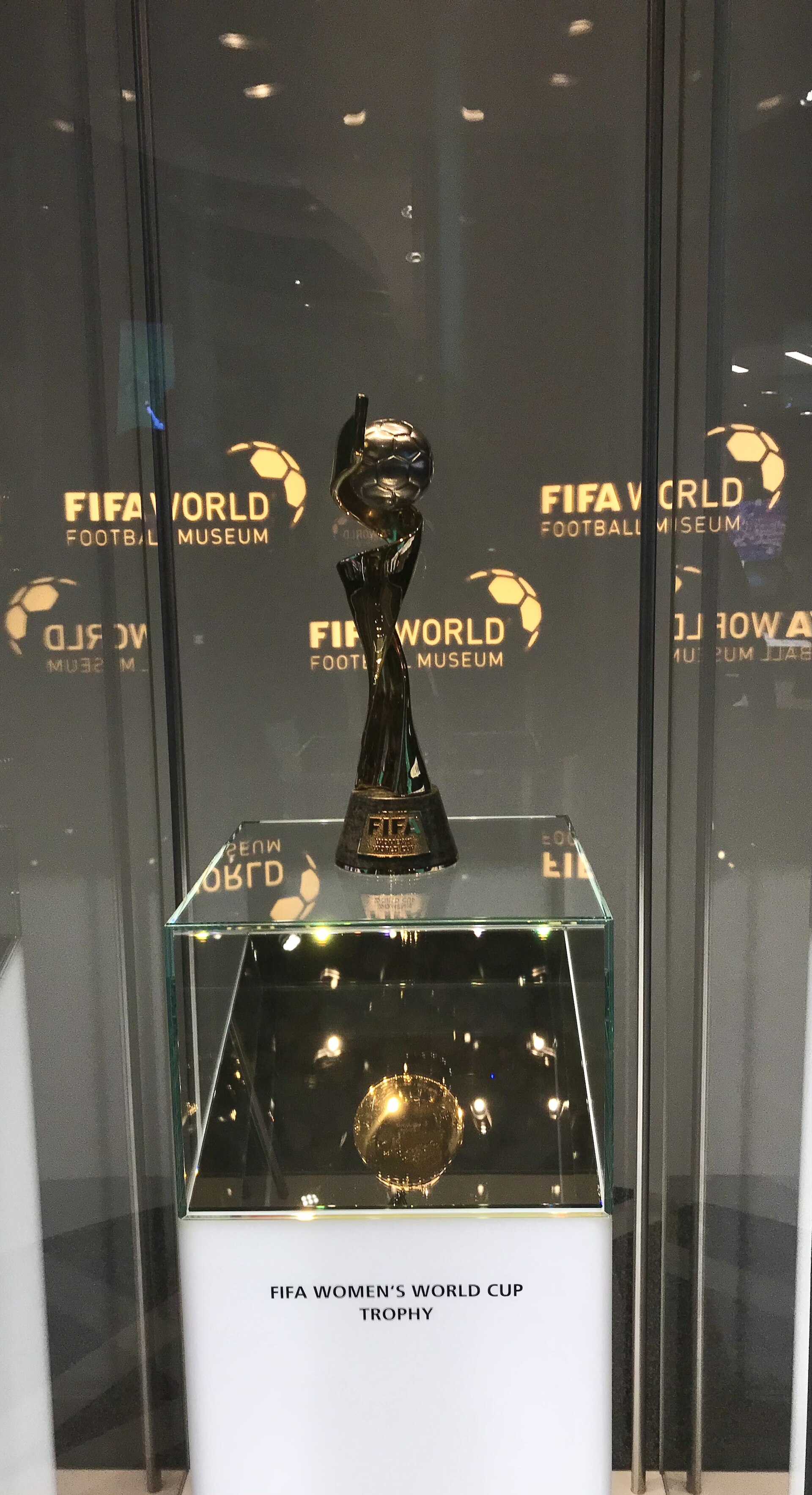 连续4场破门！孙兴慜连停带过转身爆射，洛杉矶FC1
